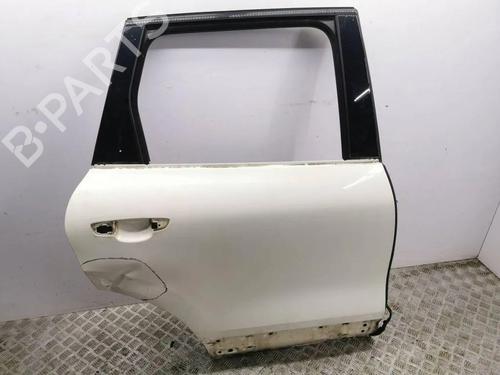 Dør højre bagtil Dør højre bagtil 36139036 36139036