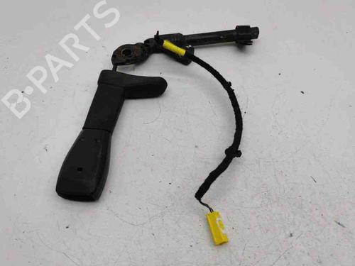 Used Seat buckle VOLVO V50 (545) 1.6 D (110 hp) 28889770