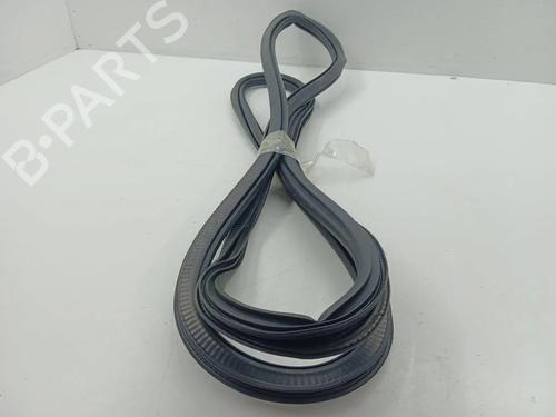 Gummiliste SEAT ATECA (KH7, KHP) 1.4 TSI | BP36139310C142 - Image 3