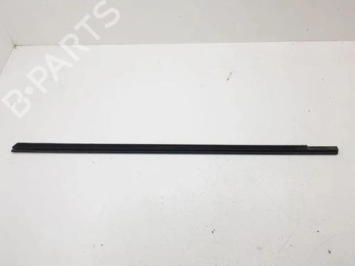 Dørliste Dørliste VOLVO V70 II (285) D5 (185 hp) 36062814 36062814