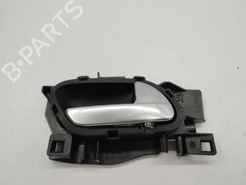 Used Front right interior door handle Front right interior door handle 36103811 36103811