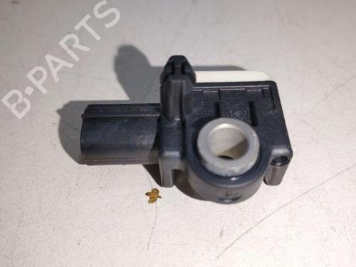 Used Electronic sensor VOLVO S60 I (384) 2.4 D (122 hp) 28850807