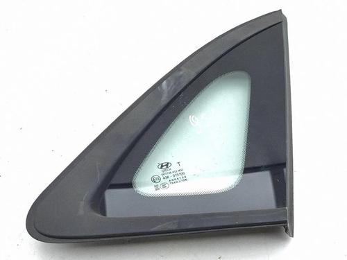 Used Rear right door window Rear right door window 37699403 37699403
