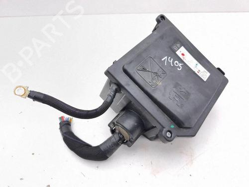 Zekeringkast Zekeringkast PEUGEOT 3008 III (KA_, KB_, KC_) e-210 (KCZKZX) (213 hp) 37404155 37404155