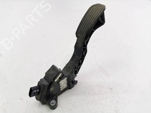 Pedal Pedal TOYOTA AURIS (_E15_) 1.4 D-4D (NDE150_, NDE150R) (90 hp) 36349684 36349684