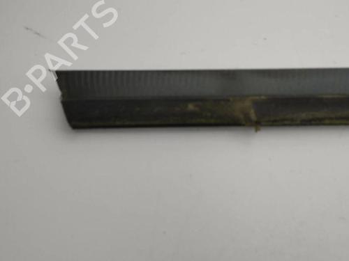 Door moulding trim TESLA MODEL S (5YJS) 60 | BP28900720C150 