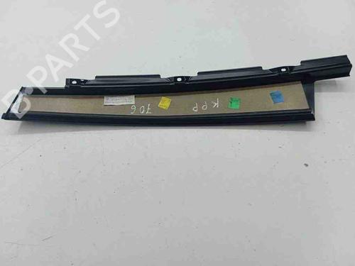 Door moulding trim PORSCHE CAYENNE (92A) 3.0 Diesel | BP28896752C150