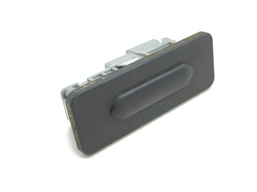 Used Tailgate handle Tailgate handle 33901312 33901312