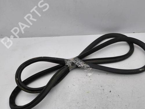 Used Rubber door seal TESLA MODEL S (5YJS) 60 (306 hp) 28900798