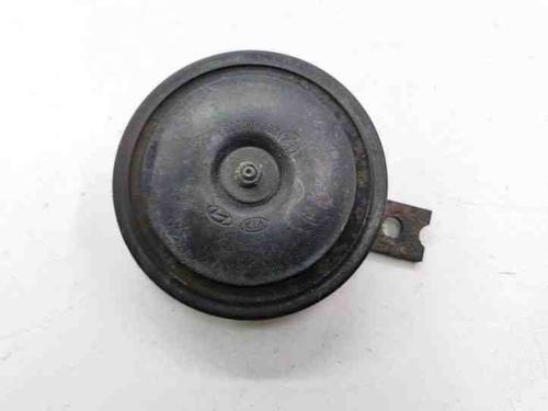 Used Horn KIA SORENTO I (JC) 2.5 CRDi 4WD (140 hp) 28869931