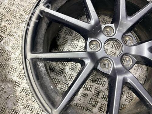 Trinbræt TESLA MODEL 3 (5YJ3) EV | BP32143848C149 