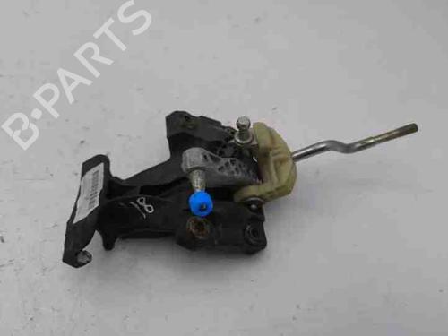 Used Steering wheel controls HONDA CR-V II (RD_) 2.2 CTDi (RD9) (140 hp) 28841212
