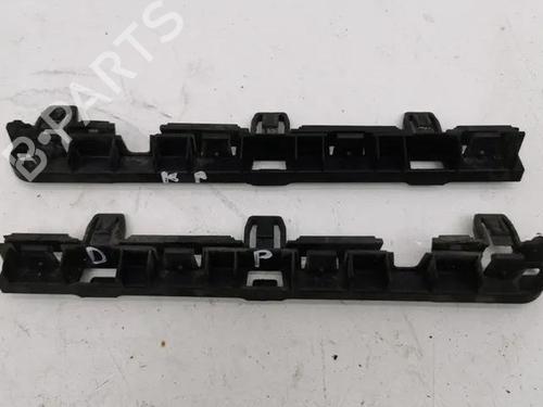 Used Front bumper bracket BMW 5 (F10) 520 d (184 hp) 28854552