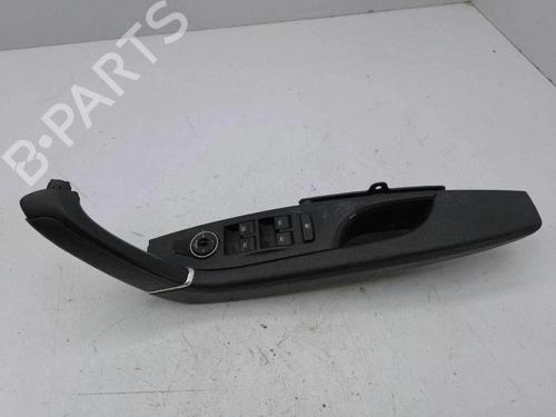 Used Right front window switch Right front window switch 38246604 38246604