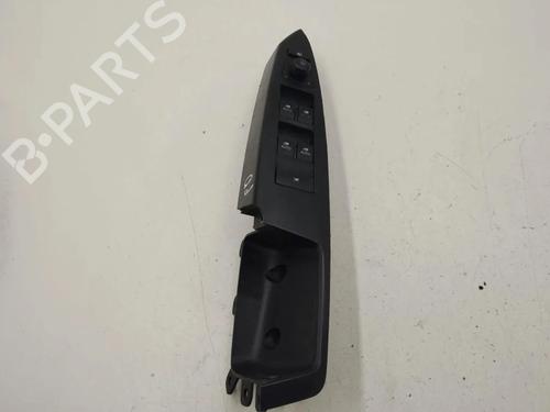 Used Right front window switch Right front window switch 33901589 33901589