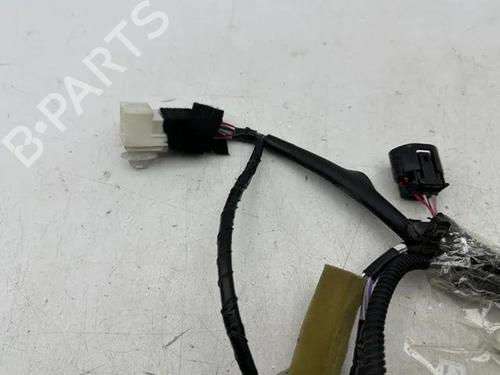 Wiązka przewodów TOYOTA YARIS (_P1_) 1.4 D-4D (NLP10_, NLP10R) | BP28853376E16