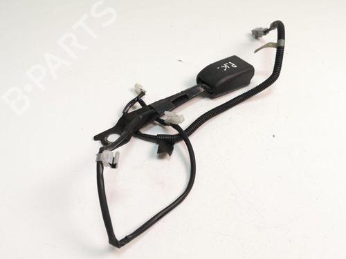 Used Seat buckle TOYOTA COROLLA Verso (ZER_, ZZE12_, R1_) 2.2 D-4D (AUR10_, AUR10R) (136 hp) 28887153