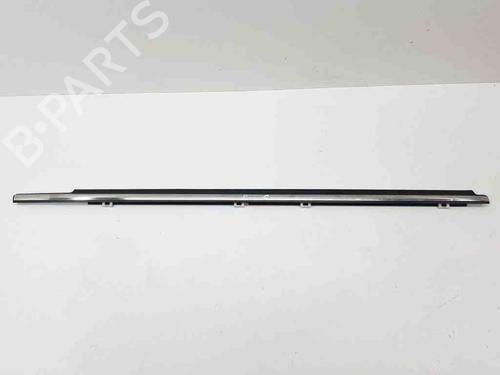 Used Door moulding trim CITROËN C-CROSSER (VU_, VV_) 2.2 HDi (156 hp) 28889442