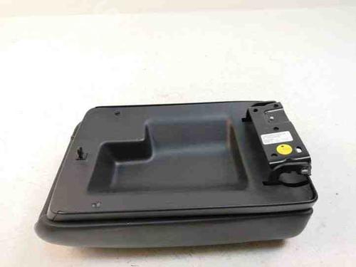 Armrest / Center console NISSAN QASHQAI II (J11, J11_) 2.0 ALL MODE 4x4-i (J11R) | BP28866428I20