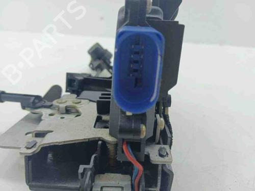 Højre fortil lås AUDI A8 D3 (4E2, 4E8) S8 quattro | BP28904894C97