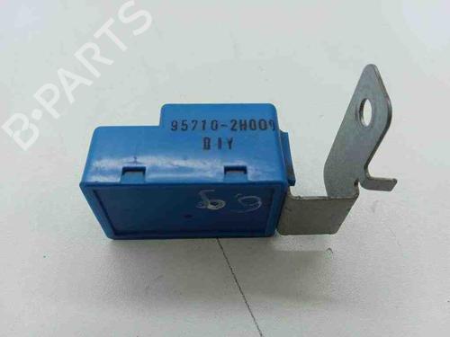 Electronic sensor HYUNDAI i30 Estate (FD) 1.6 CRDi | BP28875164M84 