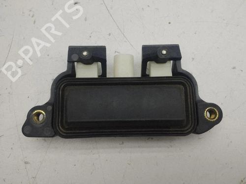 Used Tailgate handle Tailgate handle TESLA MODEL S (5YJS) 85 (388 hp) 40230628 40230628