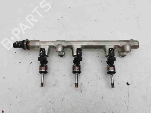 Used Injector AUDI A1 Sportback (8XA, 8XF) 1.0 TFSI (95 hp) 28863101