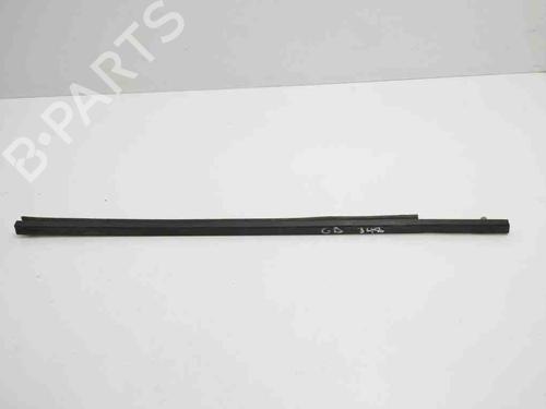 Friso da porta LAND ROVER RANGE ROVER SPORT I (L320) 2.7 D 4x4 (190 hp) 28903472