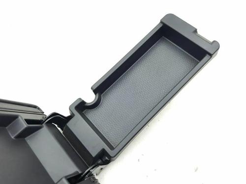 Armrest / Center console CITROËN C-CROSSER (VU_, VV_) 2.2 HDi | BP31246589I20