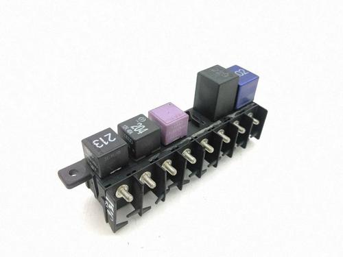 Used Fuse box Fuse box AUDI A4 B5 (8D2) 1.9 TDI (90 hp) 40208779 40208779