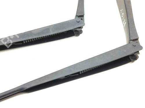 Front windshield wiper arm FORD KUGA II (DM2) 2.5 | BP36177992C143 - Image 3