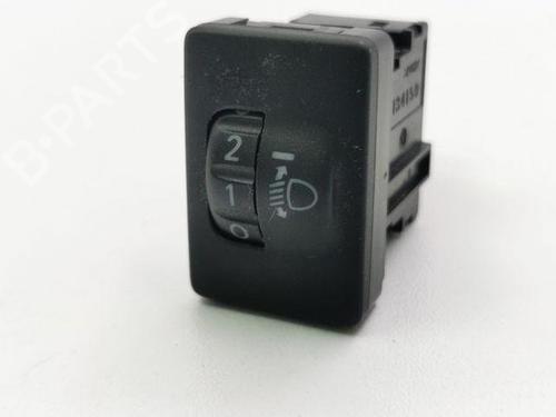 Used Switch TOYOTA RAV 4 III (_A3_) 2.2 D 4WD (ALA30_, ALA30R) (136 hp) 28841638