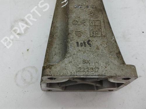 Support MASERATI QUATTROPORTE V 4.2 | BP28904437C155 