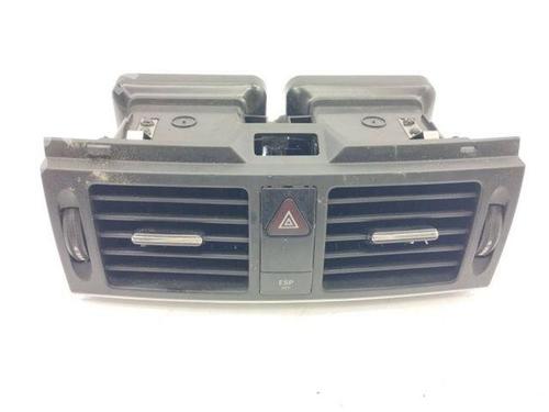 Used Air vent MERCEDES-BENZ C-CLASS (W204) C 220 CDI (204.008) (170 hp) 28852407