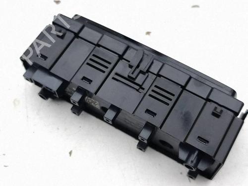 Warning switch AUDI Q4 E-TRON SUV (F4B) 45 | BP39499463I22 - Image 4