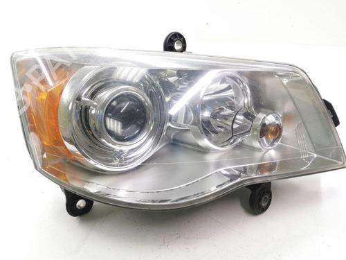 Højre forlygte CHRYSLER VOYAGER IV (RG, RS) 2.8 CRD (150 hp) 28890601