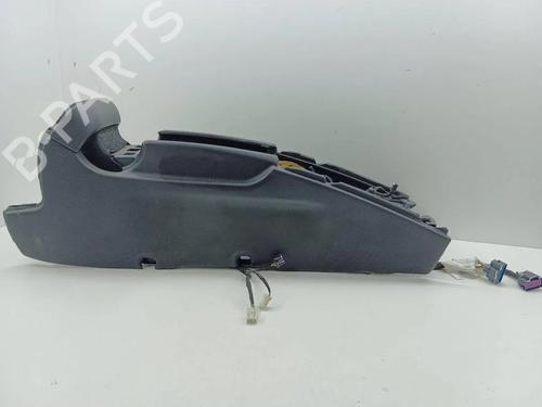 Used Middle console Middle console 33225190 33225190