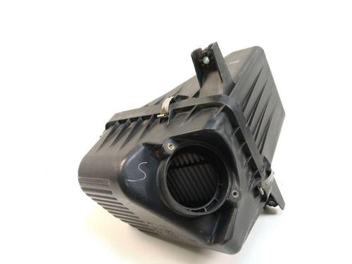 Used Air filter box SUZUKI GRAND VITARA II (JT, TE, TD) 1.9 DDiS All-wheel Drive (JT419, TD44, JB419WD, JB419XD,... (129 hp) 28886508