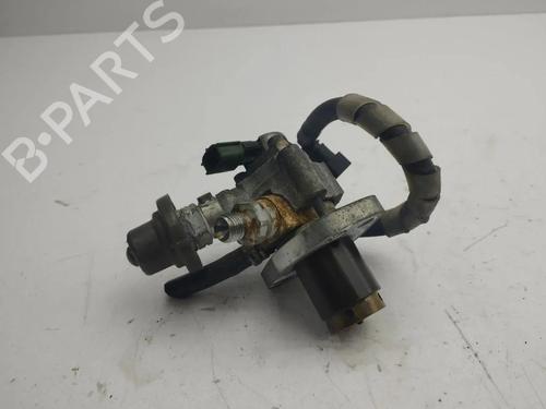 Used Fuel pump Fuel pump 36213638 36213638
