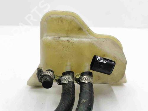 Brake fluid reservoir MASERATI QUATTROPORTE V 4.2 | BP28903841M118