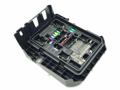 Used Fuse box Fuse box 33110024 33110024