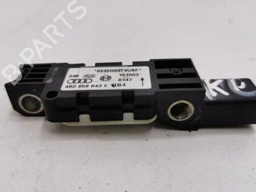 Capteur électronique AUDI A8 D3 (4E2, 4E8) 4.2 quattro (335 hp) 28841823
