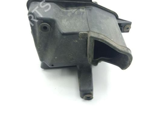 Air filter box CHRYSLER VOYAGER IV (RG, RS) 3.8 | BP28891995M87