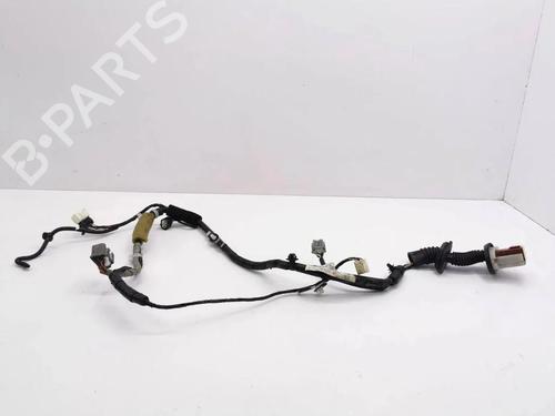 Used Wiring harness Wiring harness 33258987 33258987