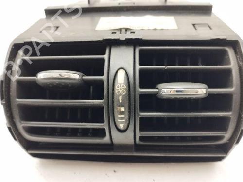 Used Air vent MERCEDES-BENZ C-CLASS (W203) C 270 CDI (203.016) (170 hp) 28858268