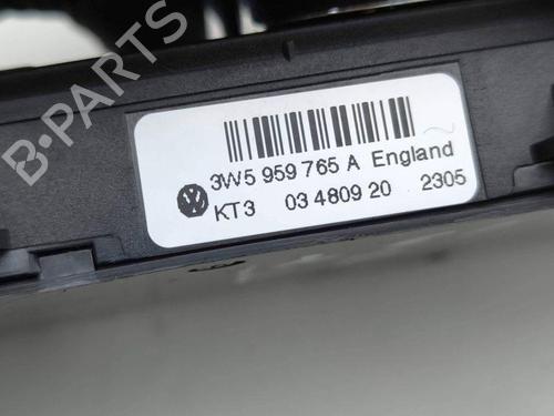 Switch BENTLEY CONTINENTAL FLYING SPUR (3W_) 6.0 | BP28883463I30 