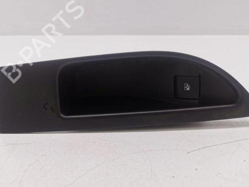 Used Right rear window switch OPEL ASTRA J (P10) 2.0 CDTI (68) (160 hp) 28889069