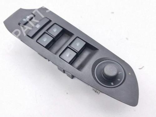 Right front window switch CHEVROLET TRAX 1.4 | BP40625665I26 - Image 2