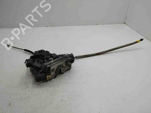 Cerradura puerta trasera derecha MERCEDES-BENZ E-CLASS (W213) E 220 d (213.004) (194 hp) 28904576