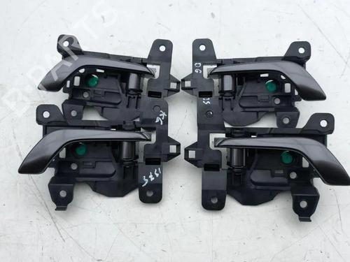 Used Front left interior door handle Front left interior door handle 36190409 36190409